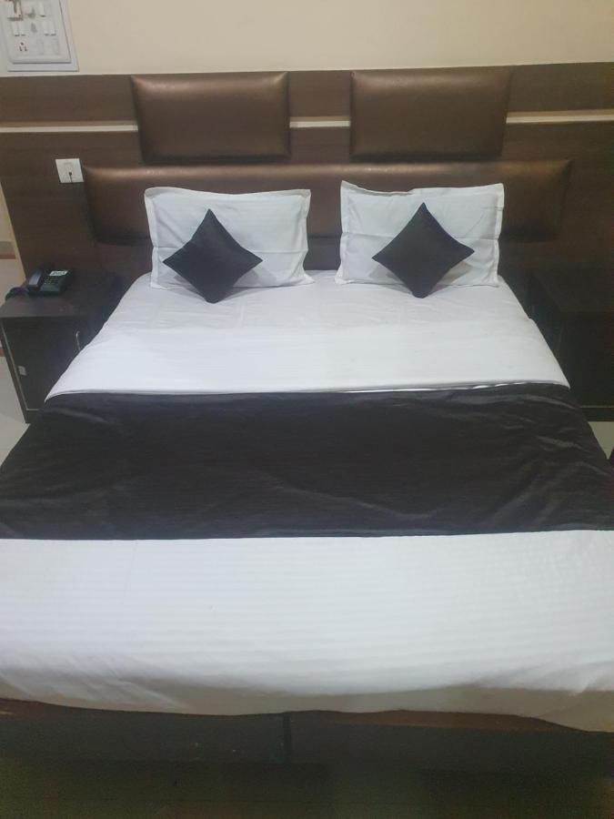 Hotel Anmol 阿姆比卡普尔 外观 照片